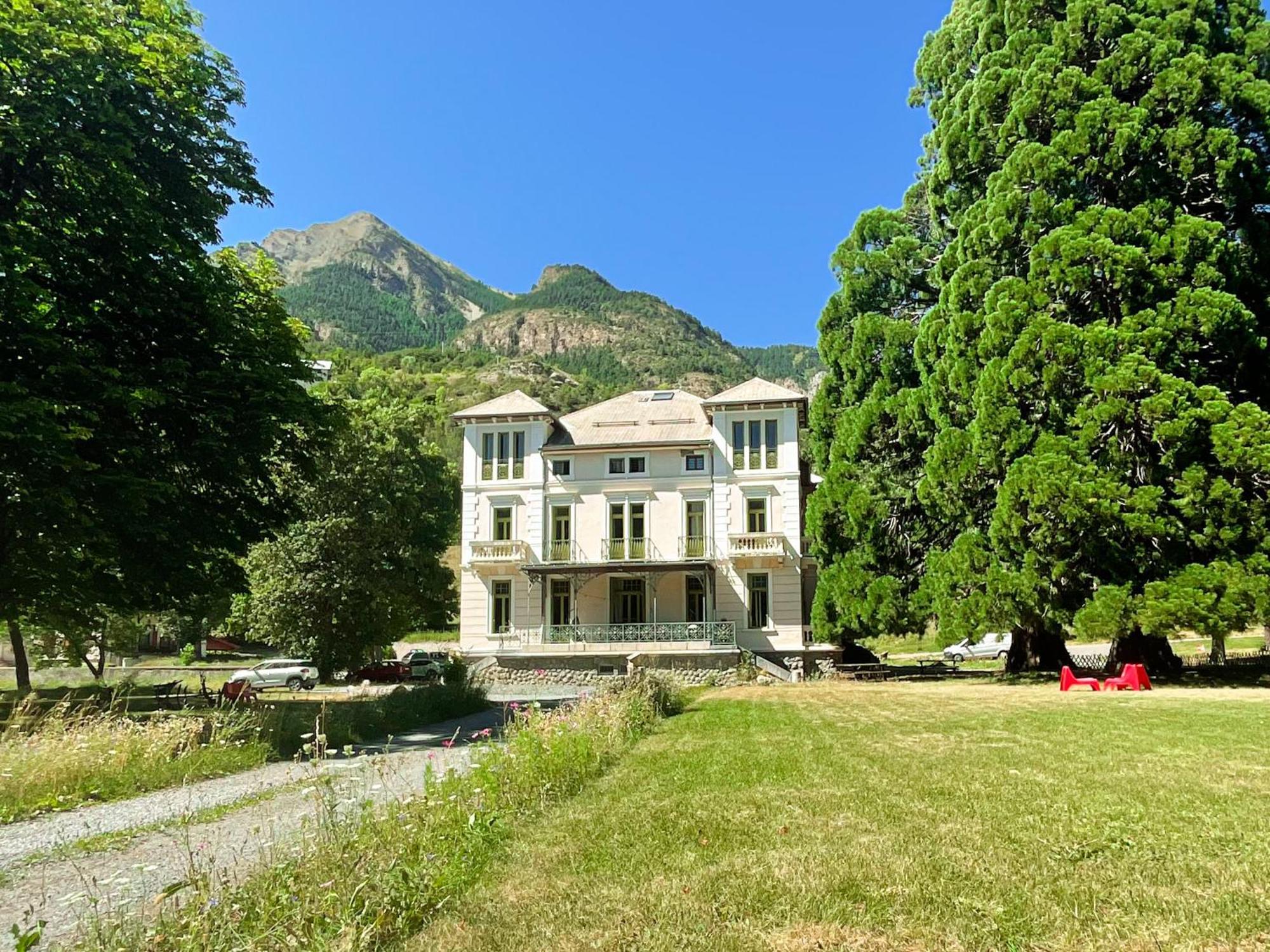 Suite Dans Villa Mexicaine Jausiers Luaran gambar